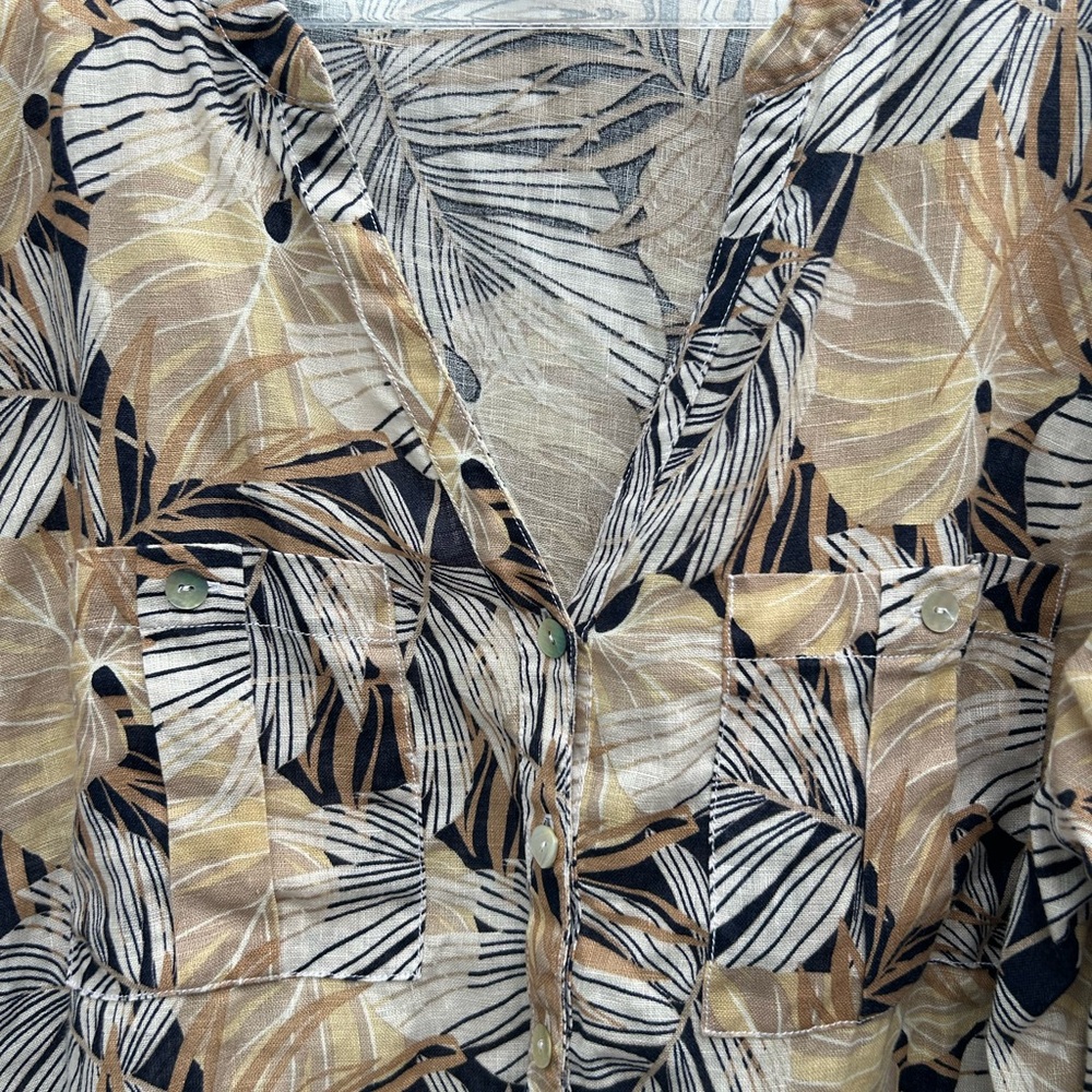 C&C California Linen Top Women XL Leaf Print Neutral Multi Button Front Resort - Picture 6 of 15